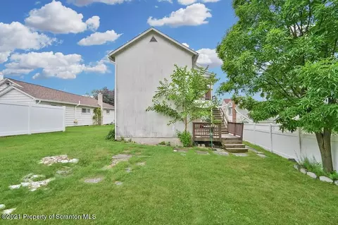 171 E Pine St, Dunmore, PA 18512 photo 40