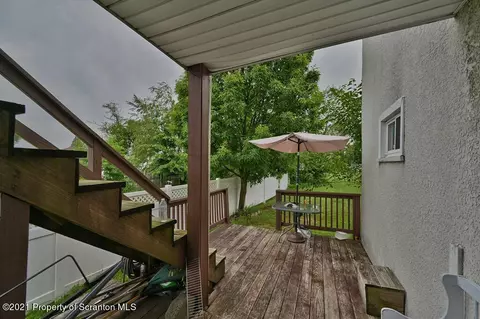 171 E Pine St, Dunmore, PA 18512 photo 35