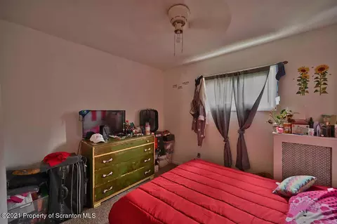 171 E Pine St, Dunmore, PA 18512 photo 30
