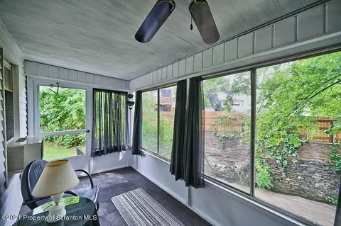 1026 S Webster Ave, Scranton, PA 18505 photo 29