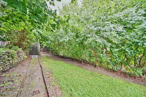 1026 S Webster Ave, Scranton, PA 18505 photo 36