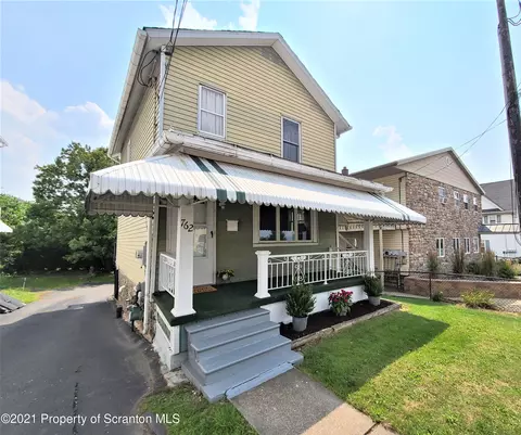 762 E Drinker St, Dunmore, PA 18512 photo 1