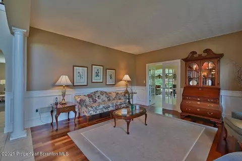 25 Kipling Dr, Moosic, PA 18507 photo 17