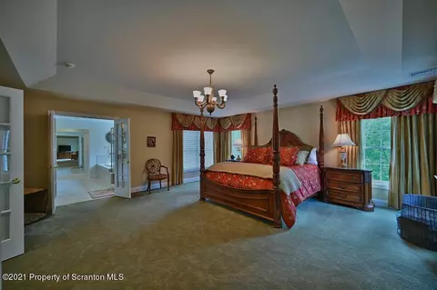 25 Kipling Dr, Moosic, PA 18507 photo 50