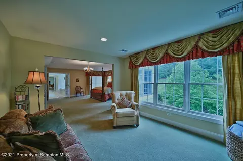 25 Kipling Dr, Moosic, PA 18507 photo 52