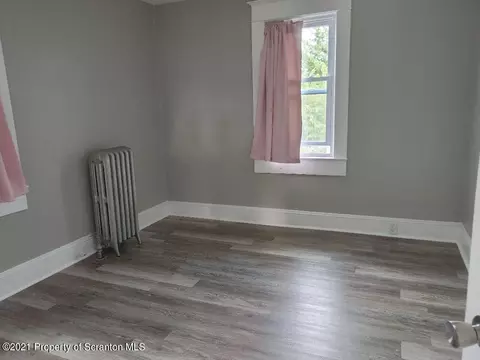 704 Fallon St, Old Forge, PA 18518 photo 13