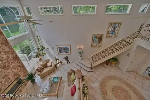 625 Lantern Hill Rd, Shavertown, PA 18708 photo 11