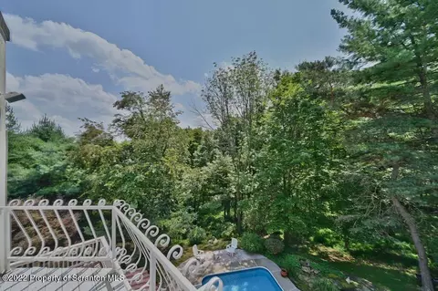 625 Lantern Hill Rd, Shavertown, PA 18708 photo 19