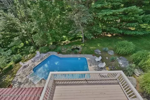 625 Lantern Hill Rd, Shavertown, PA 18708 photo 18