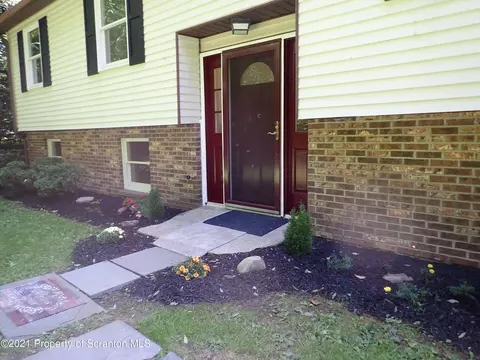 292 Donovan Rd, Brackney, PA 18812 photo 3