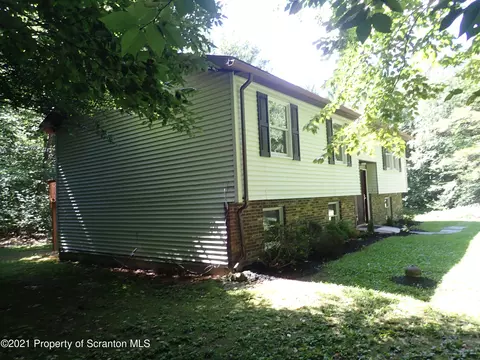 292 Donovan Rd, Brackney, PA 18812 photo 4