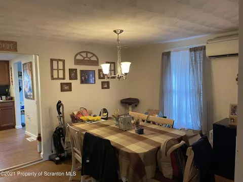 407 W Mary St, Old Forge, PA 18518 photo 9