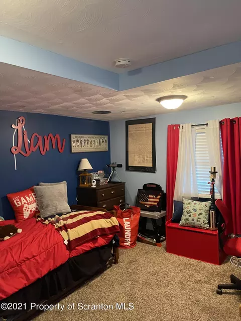 407 W Mary St, Old Forge, PA 18518 photo 21