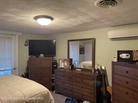 407 W Mary St, Old Forge, PA 18518 photo 24