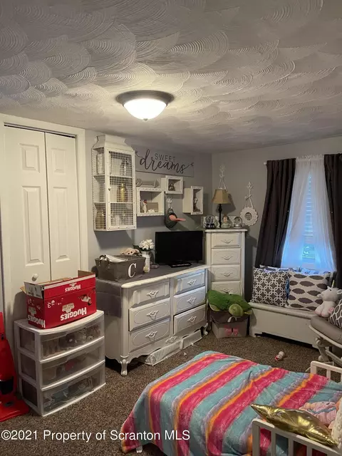 407 W Mary St, Old Forge, PA 18518 photo 19