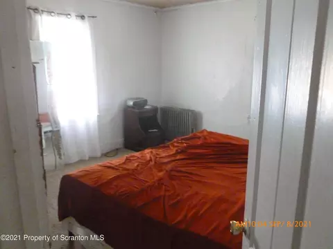 520 Hampton St, Scranton, PA 18504 photo 9