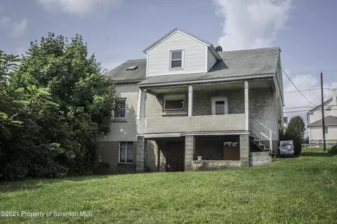 616 Fallon St, Old Forge, PA 18518 photo 4