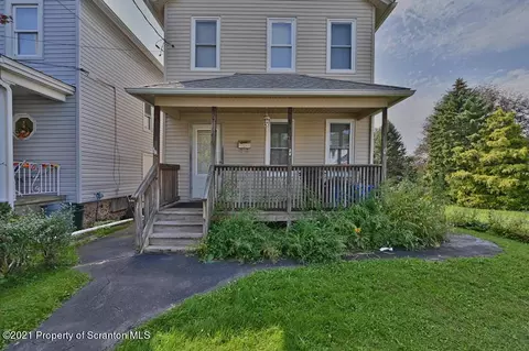 643 E Grant St, Olyphant, PA 18447 photo 46
