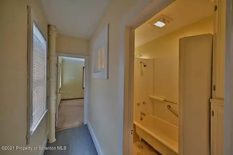 643 E Grant St, Olyphant, PA 18447 photo 29