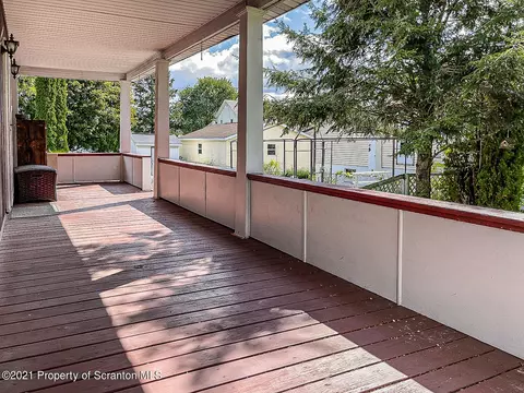104 5th St, Mayfield, PA 18433 photo 37