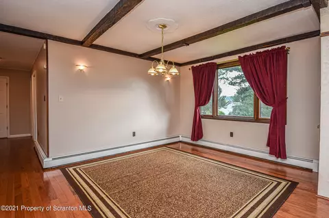 104 5th St, Mayfield, PA 18433 photo 12