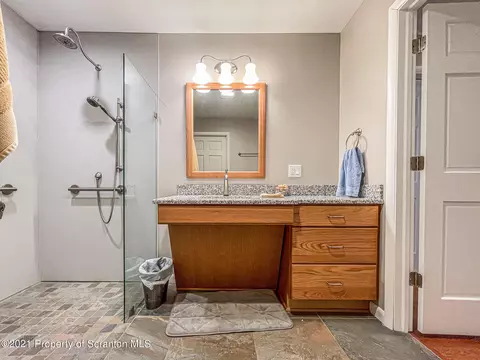104 5th St, Mayfield, PA 18433 photo 15