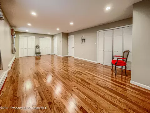 104 5th St, Mayfield, PA 18433 photo 19