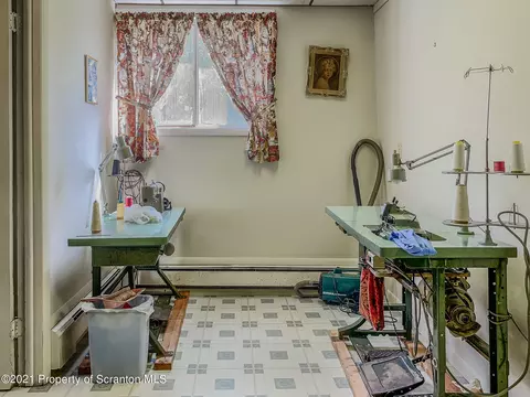 104 5th St, Mayfield, PA 18433 photo 30
