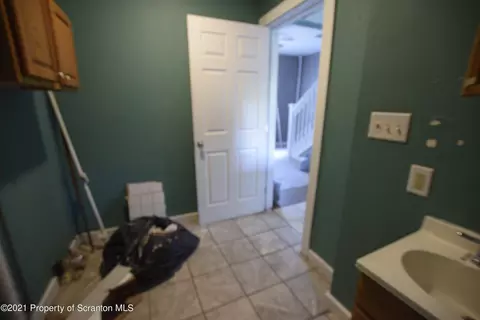 548 3rd Ave Regan Pl, Scranton, PA 18505 photo 55