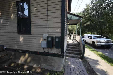 548 3rd Ave Regan Pl, Scranton, PA 18505 photo 41