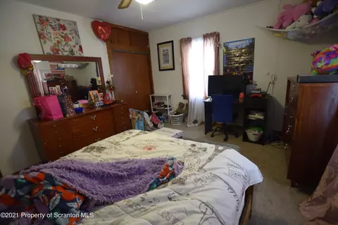 548 3rd Ave Regan Pl, Scranton, PA 18505 photo 30
