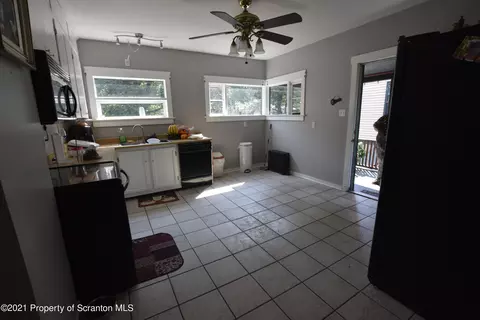 548 3rd Ave Regan Pl, Scranton, PA 18505 photo 76