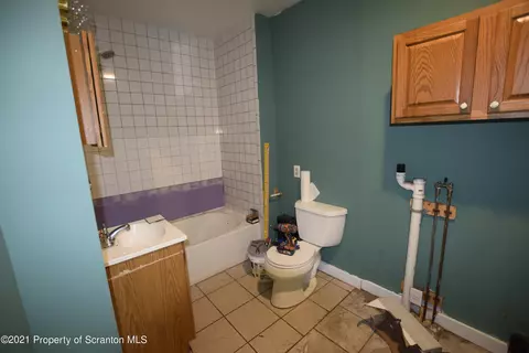 548 3rd Ave Regan Pl, Scranton, PA 18505 photo 53