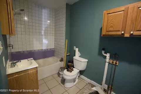 548 3rd Ave Regan Pl, Scranton, PA 18505 photo 54