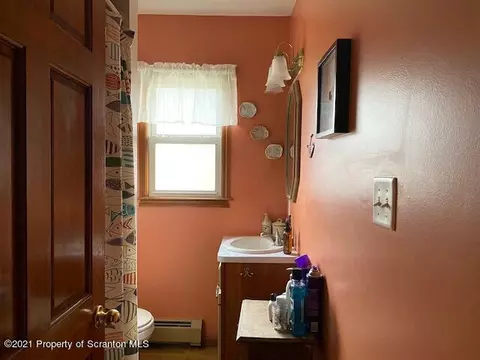 86 James St, Shavertown, PA 18708 photo 12