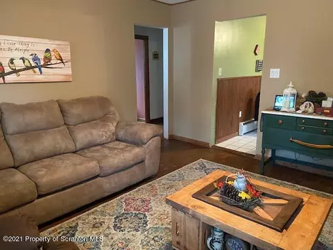 86 James St, Shavertown, PA 18708 photo 3
