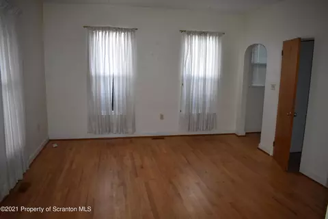 81 Pine St, Hallstead, PA 18822 photo 14