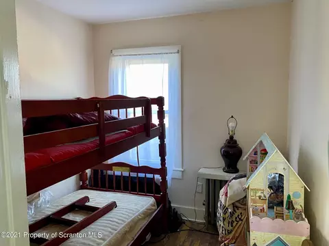 243 Main St, Moosic, PA 18507 photo 13