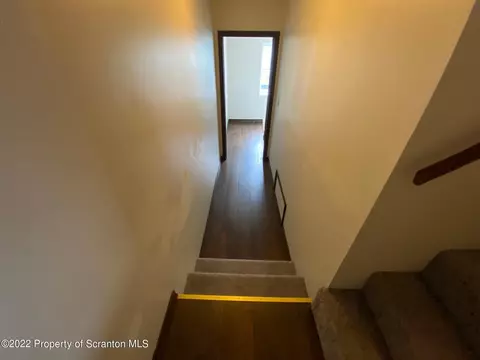 23 E Mountain Rd, Scranton, PA 18505 photo 15