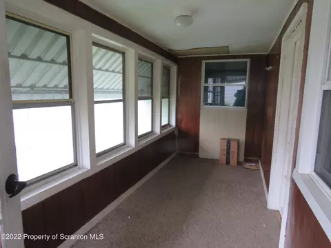 830 Coxton, Duryea, PA 18642 photo 11