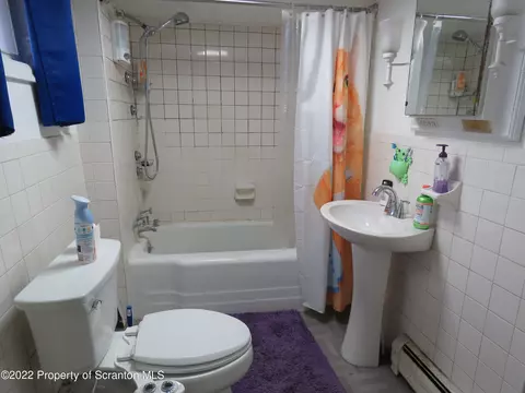 830 Coxton, Duryea, PA 18642 photo 7
