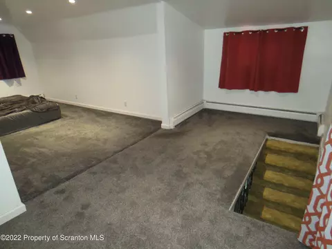 830 Coxton, Duryea, PA 18642 photo 13