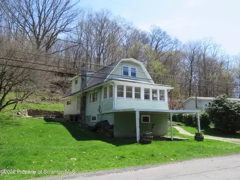 830 Coxton, Duryea, PA 18642 photo 19