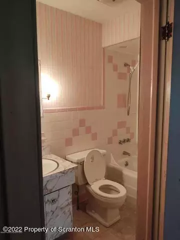 418 N Main St, Simpson, PA 18407 photo 9