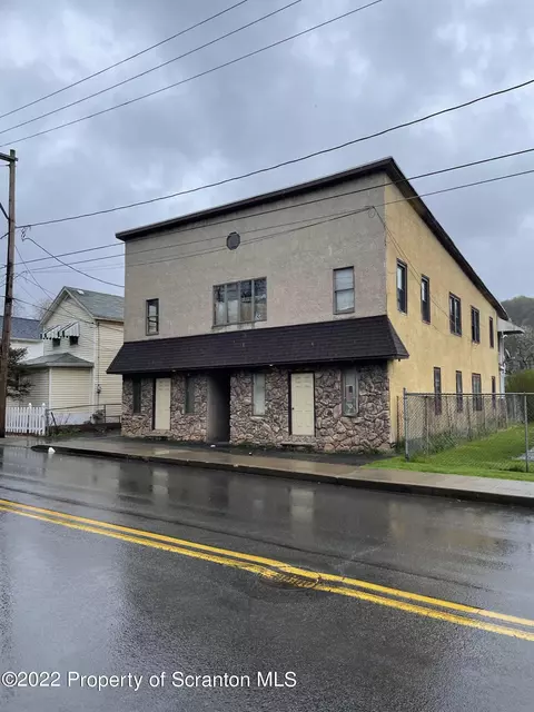 418 N Main St, Simpson, PA 18407 photo 1
