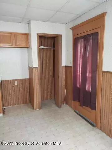 418 N Main St, Simpson, PA 18407 photo 8
