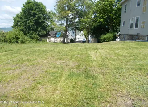 227 Wheeler Ave, Scranton, PA 18510