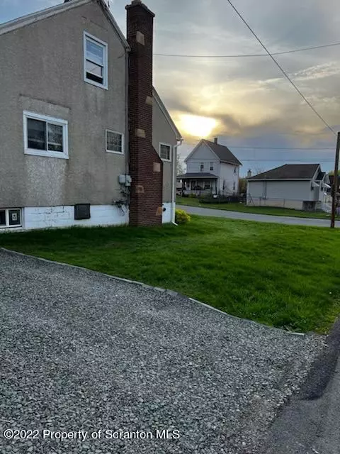 2201 Prospect Ave, Scranton, PA 18505 photo 2