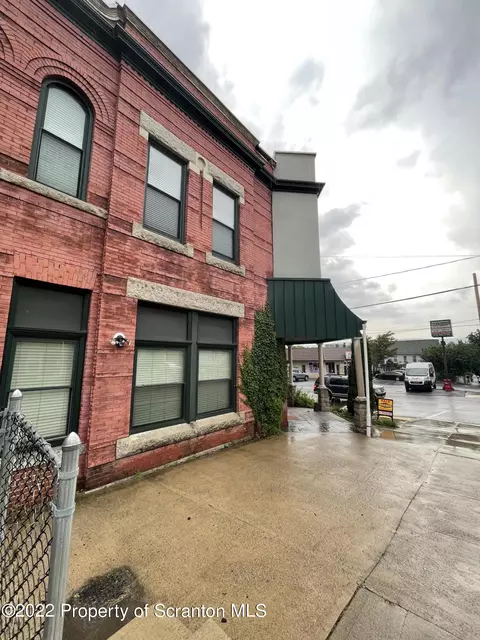 1101 Cedar Ave, Scranton, PA 18505 photo 16