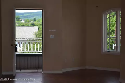 1101 Cedar Ave, Scranton, PA 18505 photo 7